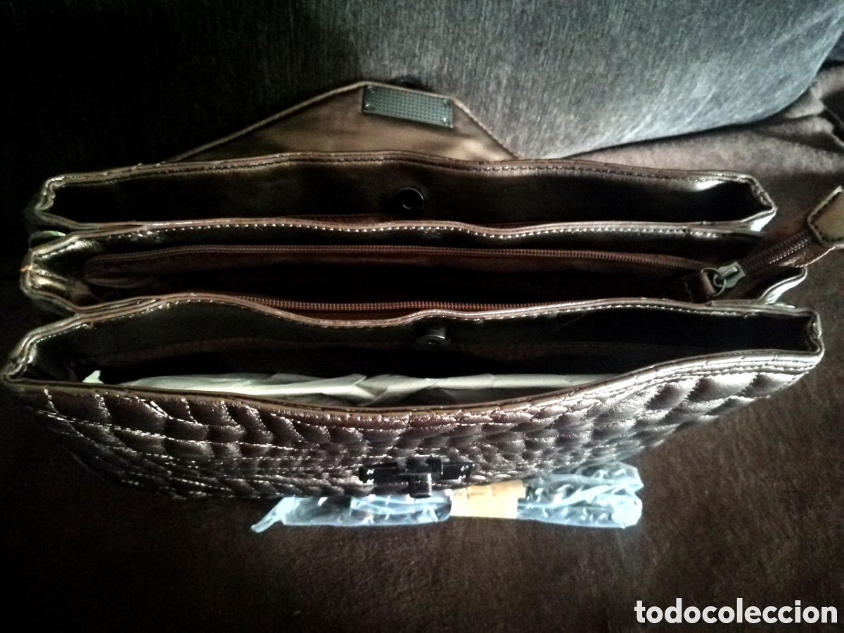 Antig&uuml;edades: Bolso Valentino Bronce nuevo - Foto 6