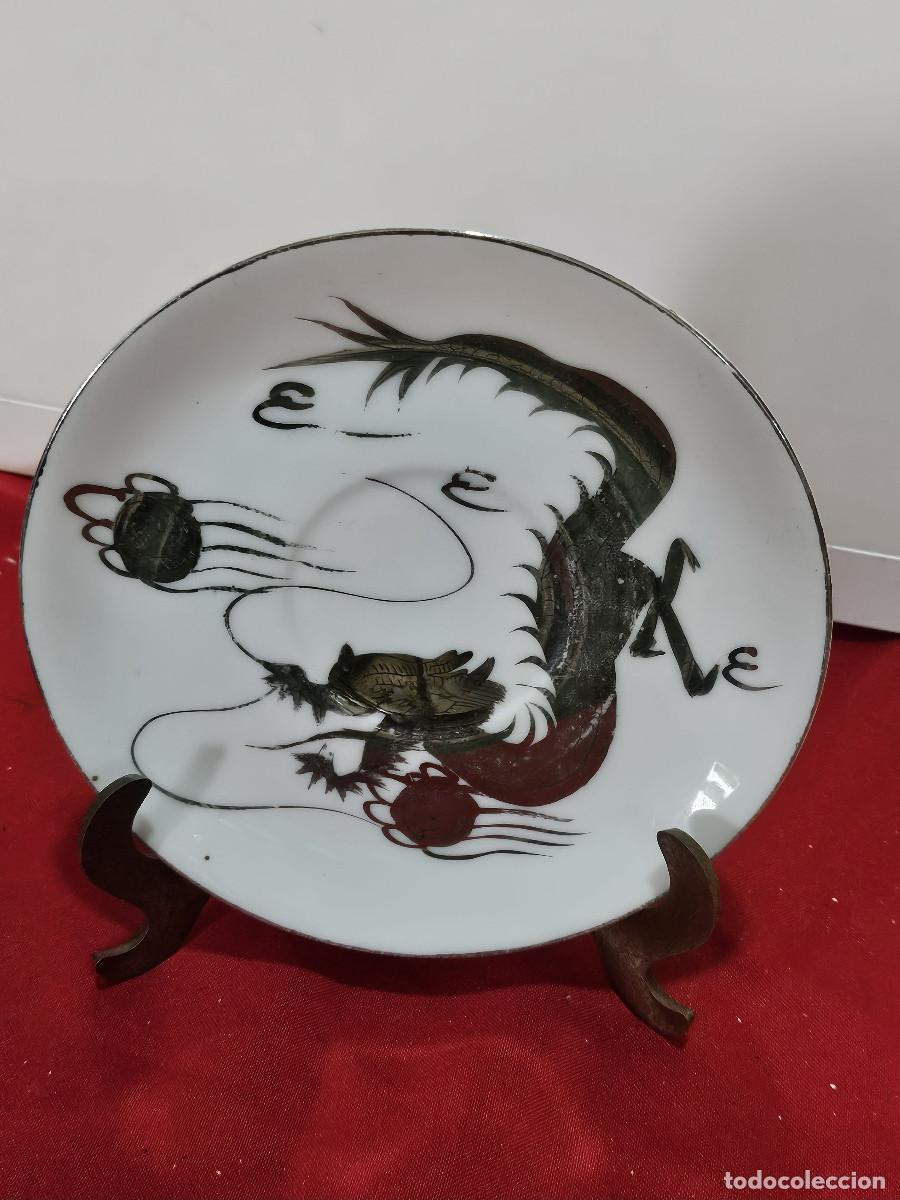 Antig&uuml;edades: plato de porcelana oriental - Foto 1