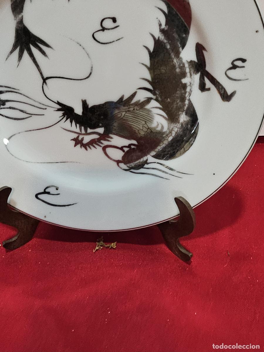 Antig&uuml;edades: plato de porcelana oriental - Foto 2