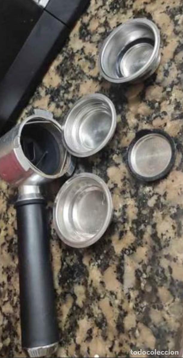 Antig&uuml;edades: Cafetera DeLonghi muy nueva y buena - Foto 2