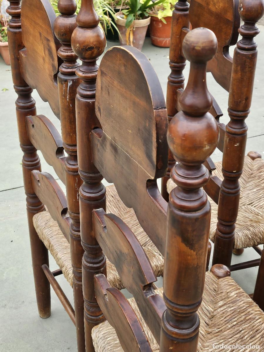Antig&uuml;edades: 4 sillas de madera rustica - Foto 8