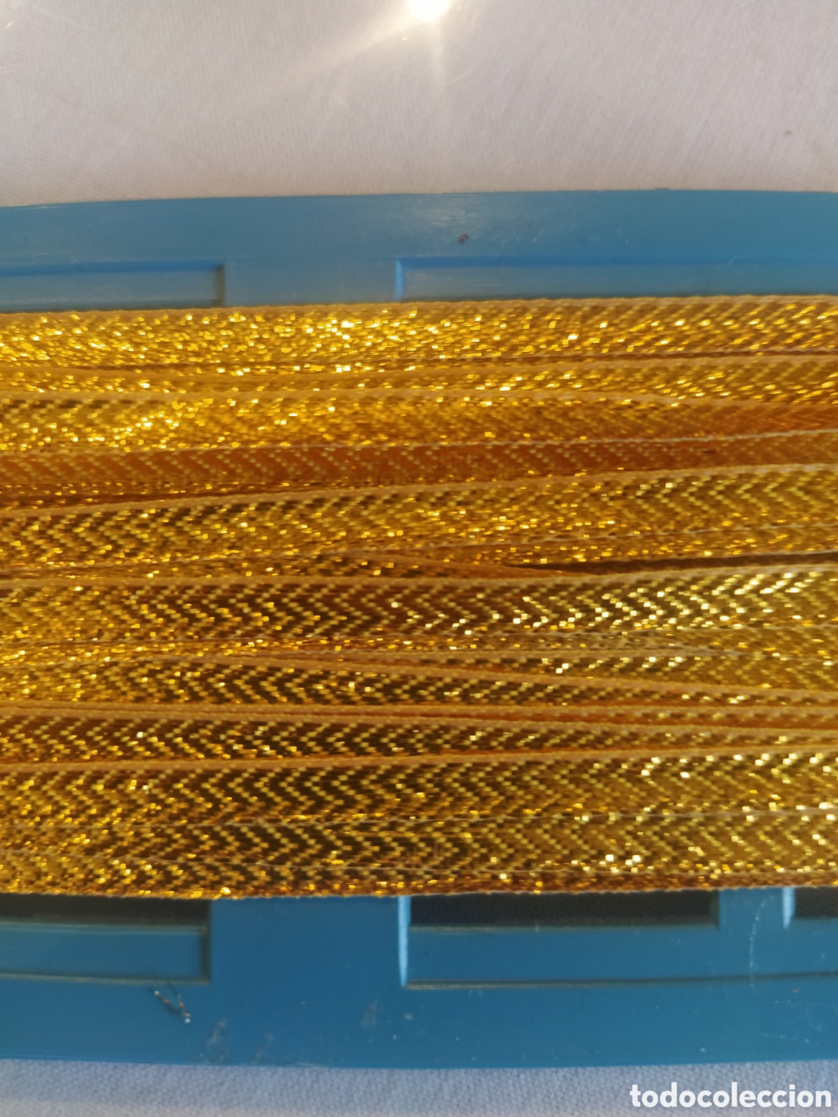 Antig&uuml;edades: AGREMAN DORADO PARA REMATE - Foto 1