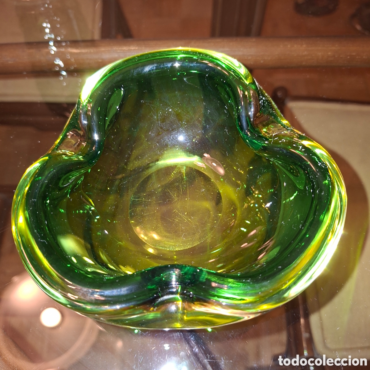 Antig&uuml;edades: CENICERO DE CRISTAL DE MURANO VERDE - Foto 1