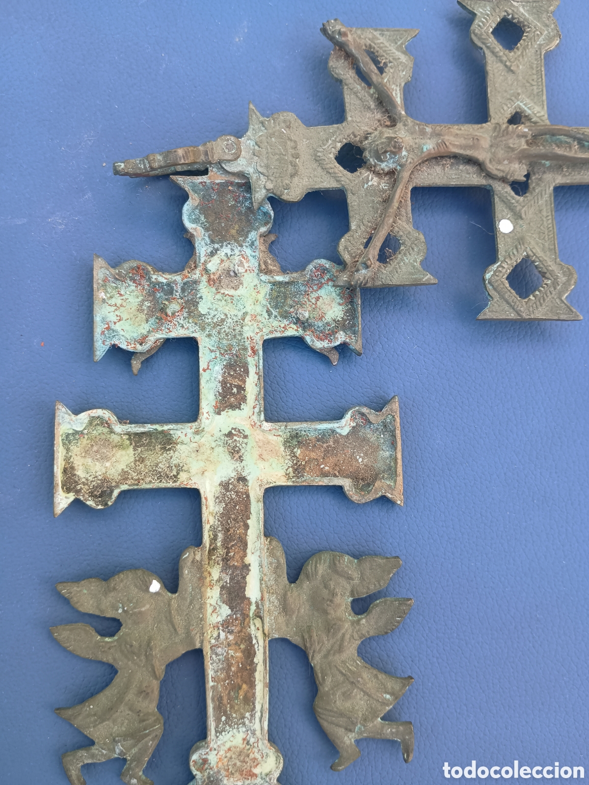 Antig&uuml;edades: Cruz Caravaca bronce - Foto 3