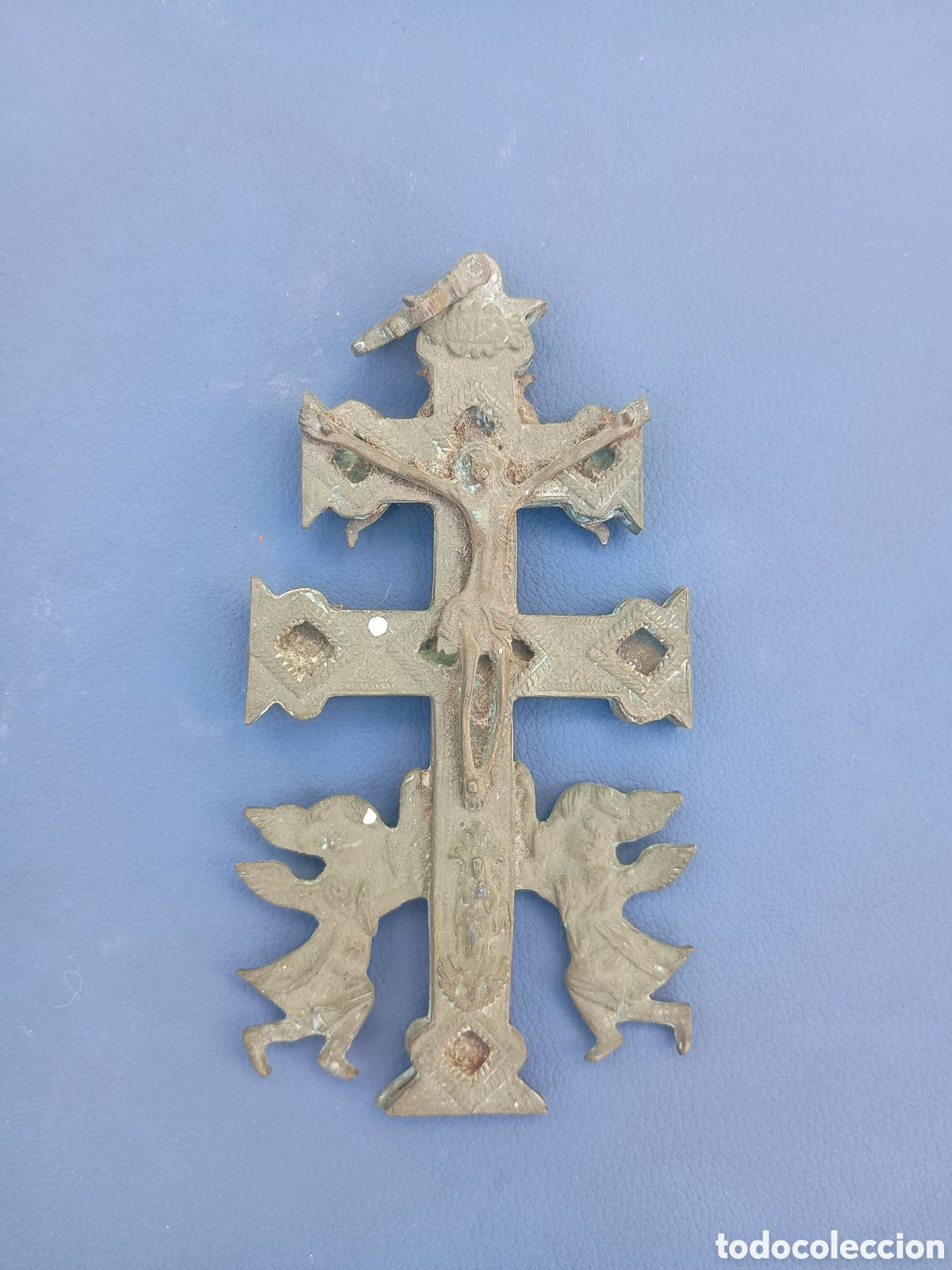 Antig&uuml;edades: Cruz Caravaca bronce - Foto 1
