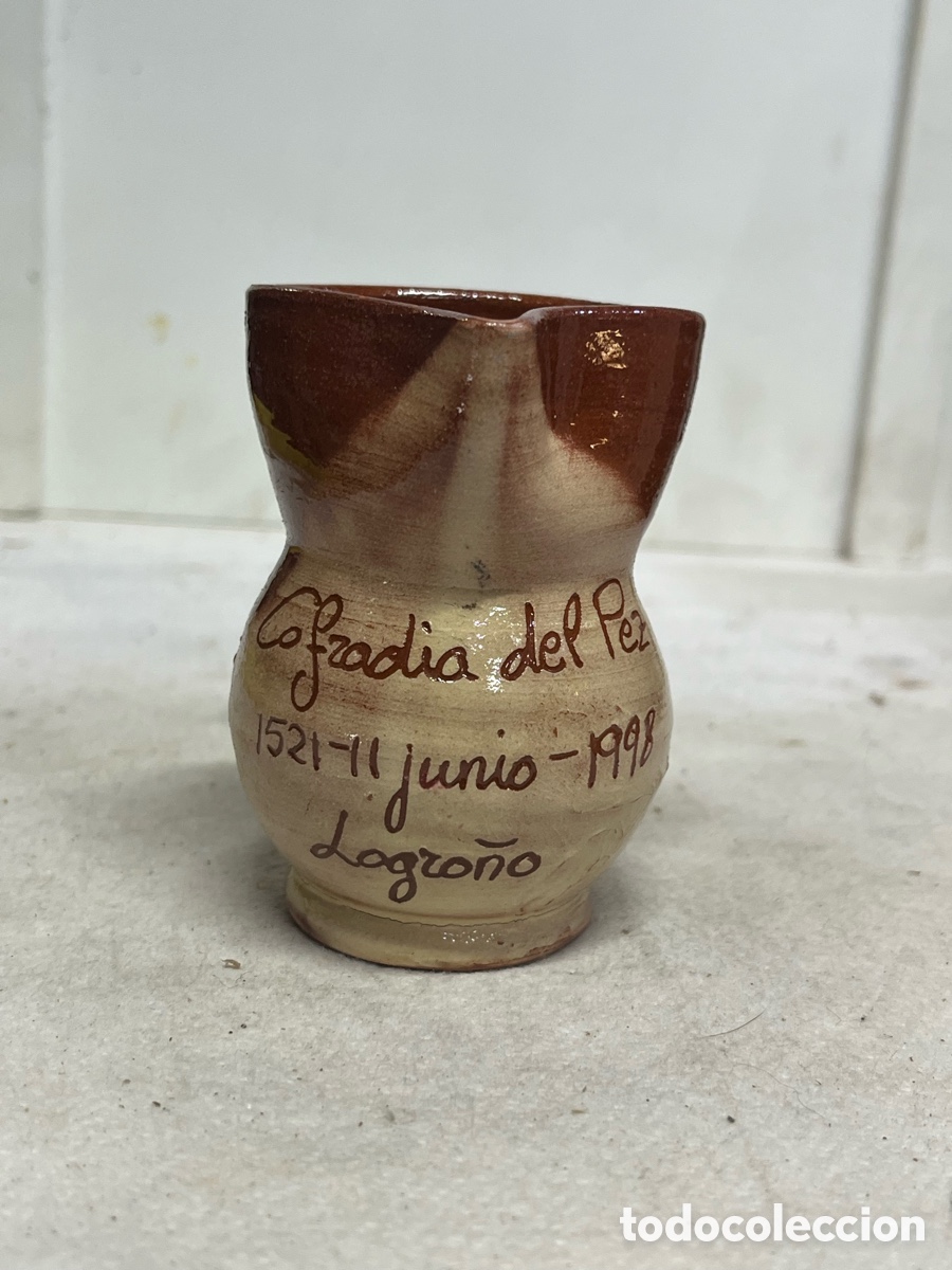 Antiquit&auml;ten: Jarrita de cer&aacute;mica 1998