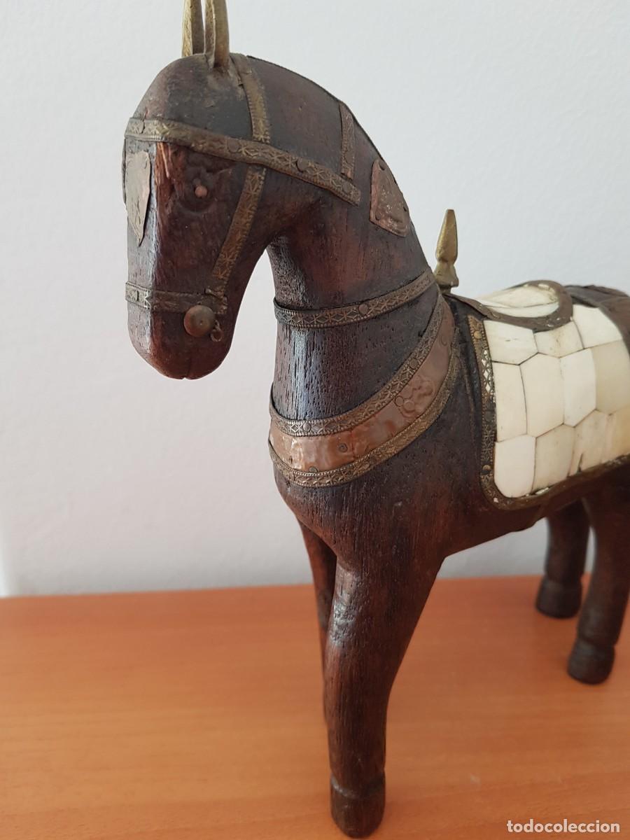 Antig&uuml;edades: CABALLO DE MADERA ANTIGUO - Foto 4