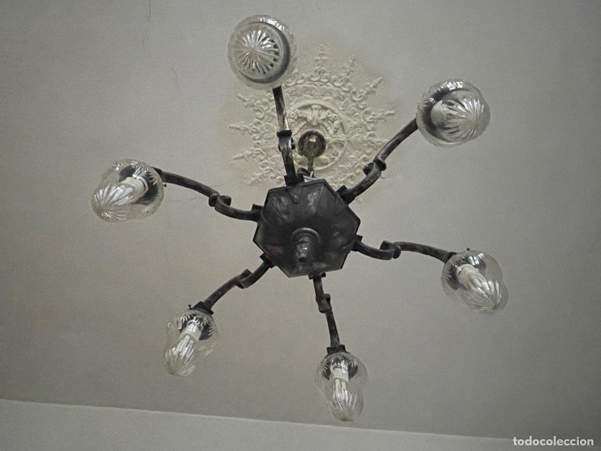 Antig&uuml;edades: L&aacute;mpara de centro de bronce - Foto 2