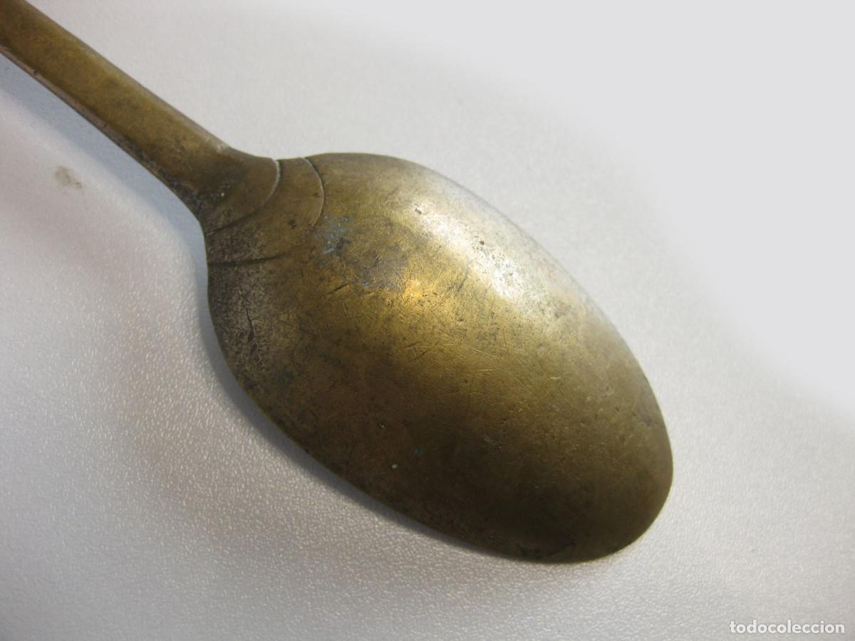 Antig&uuml;edades: Cuchara en bronce del s. XVIII. - Foto 7