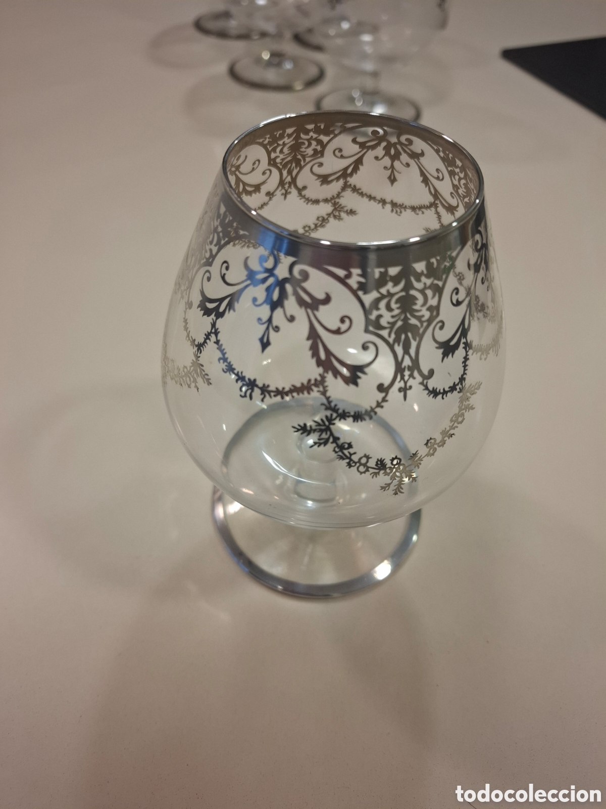 Antig&uuml;edades: Copas de co&ntilde;ac con dibujos de plata - Foto 2