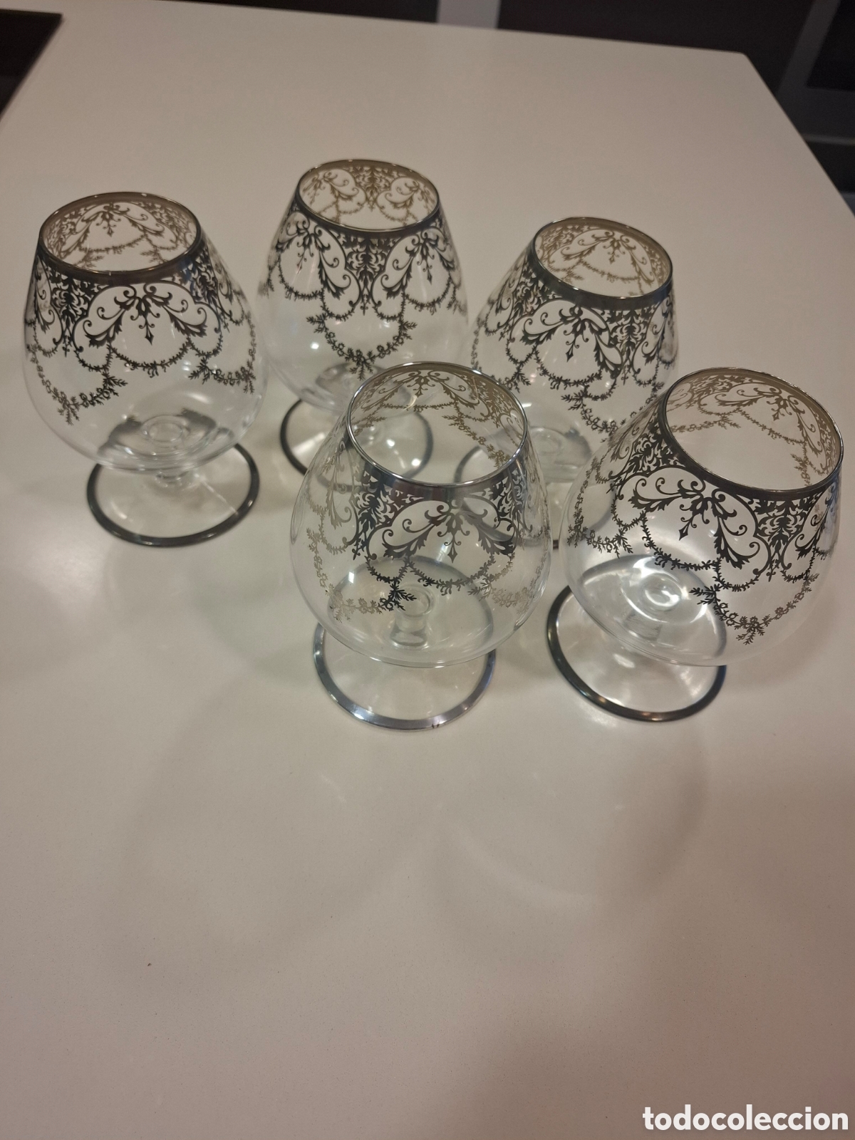 Antig&uuml;edades: Copas de co&ntilde;ac con dibujos de plata - Foto 1