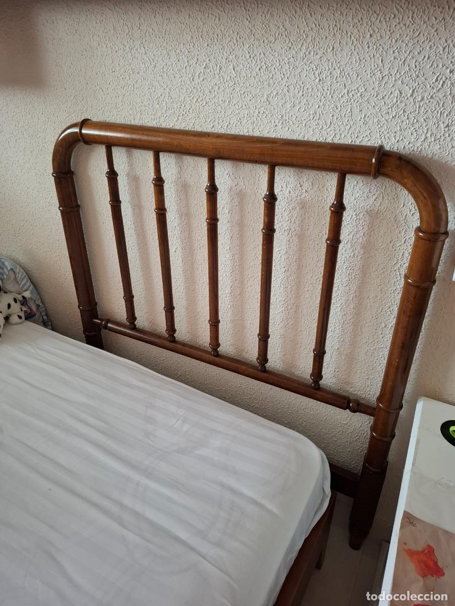 Antig&uuml;edades: Cama Tonet individual - Foto 1