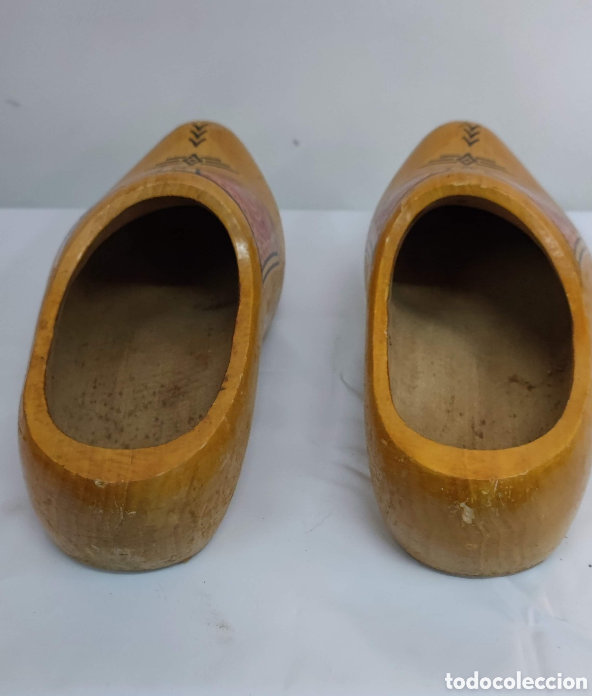 Antig&uuml;edades: ANTIGUOS ZUECOS DE MADERA - Foto 8