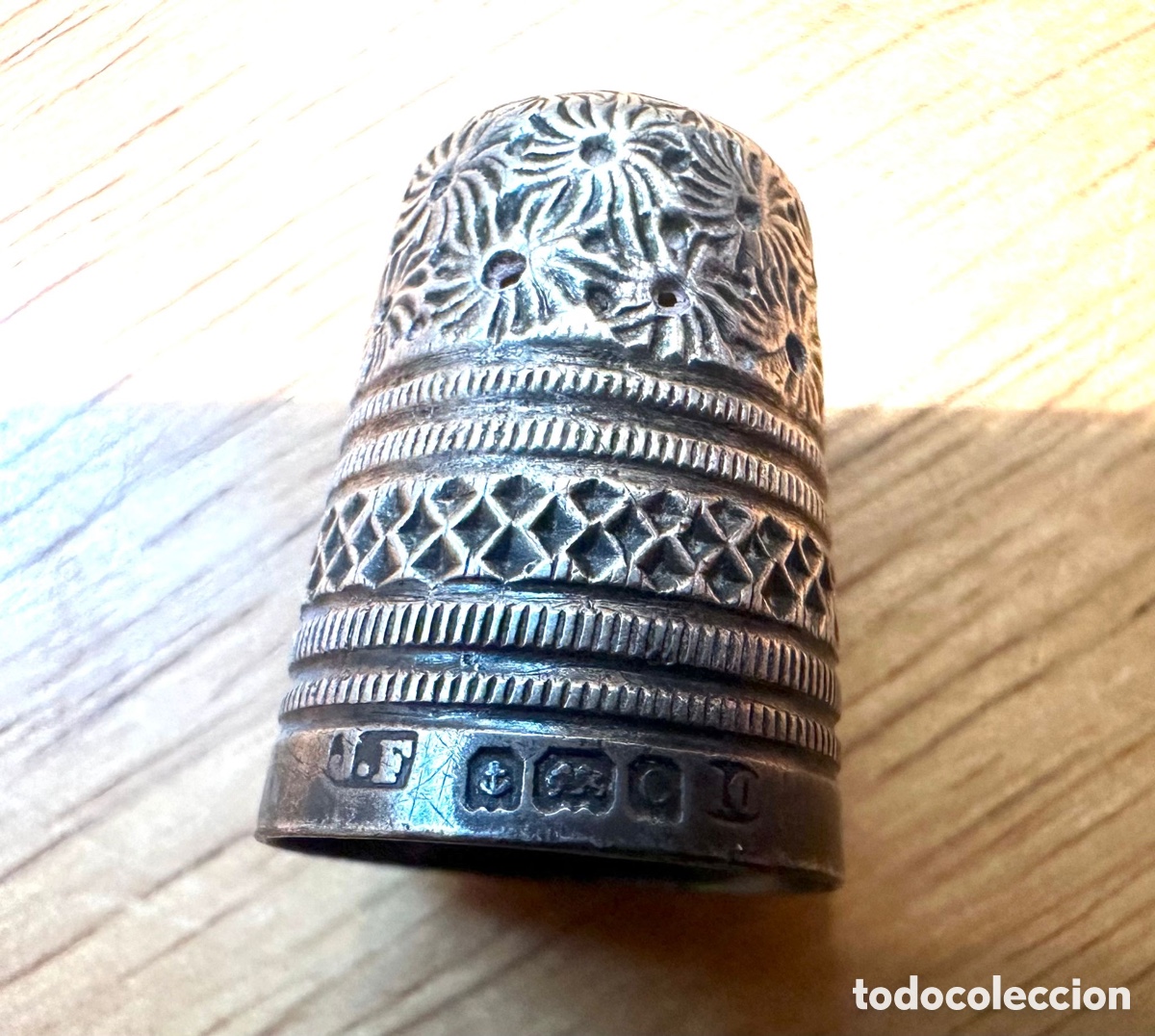 Antig&uuml;edades: Colecci&oacute;n dedales de plata SXVIII - Foto 15