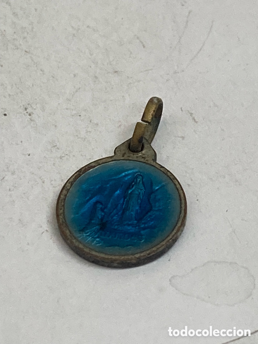 Antig&uuml;edades: Medalla de plata religiosa C419 - Foto 2