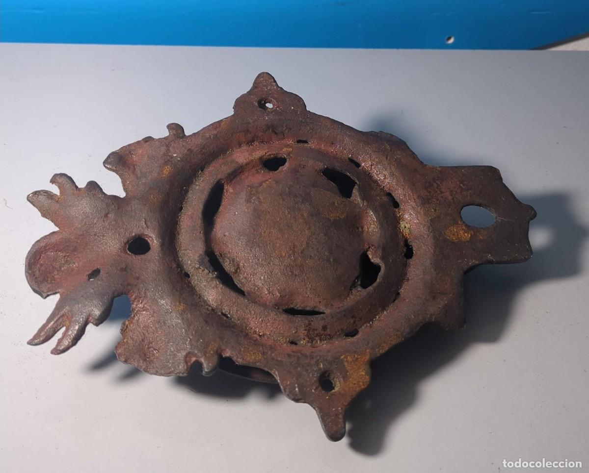 Antig&uuml;edades: Soporte antiguo con cabeza de &aacute;nge - Foto 4