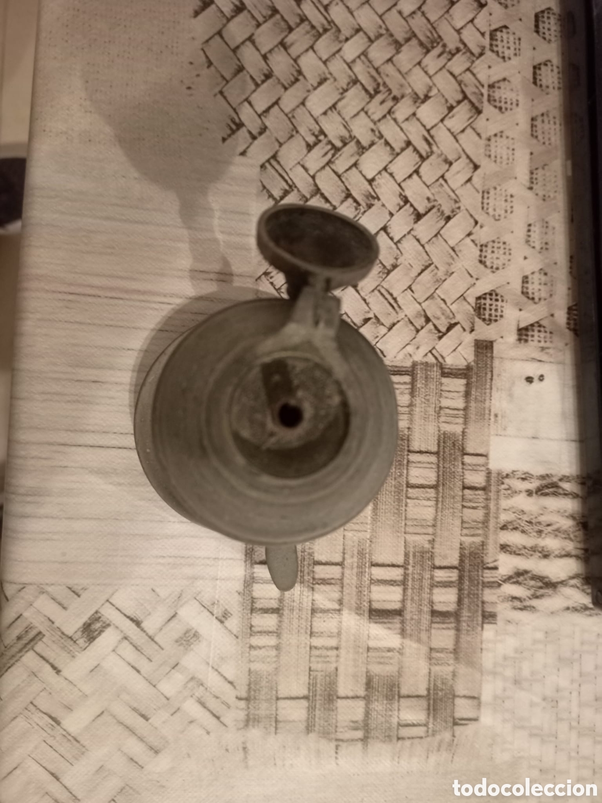 Antig&uuml;edades: ANTIGUO CANDIL O QUINQUE DE BRONCE - Foto 1