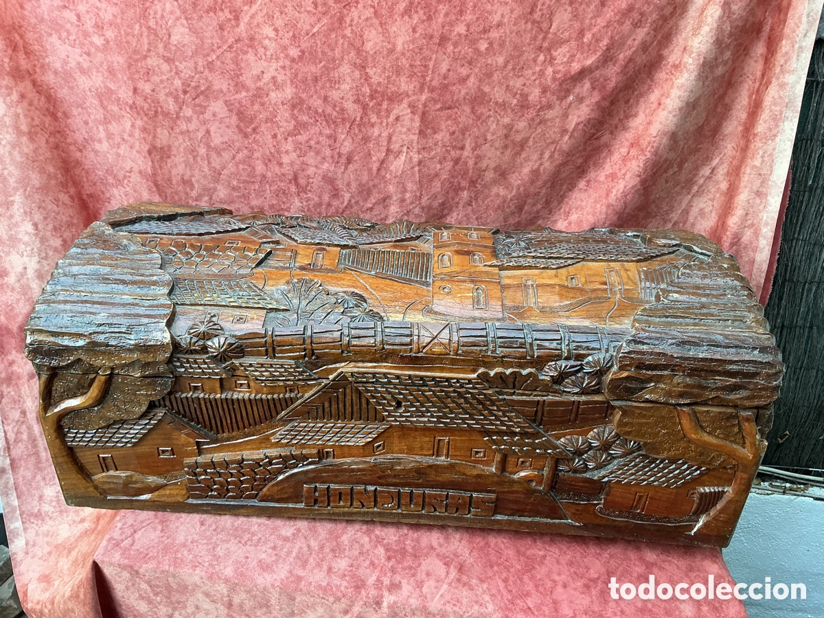 Antig&uuml;edades: Antiguo ba&uacute;l de madera - Foto 1