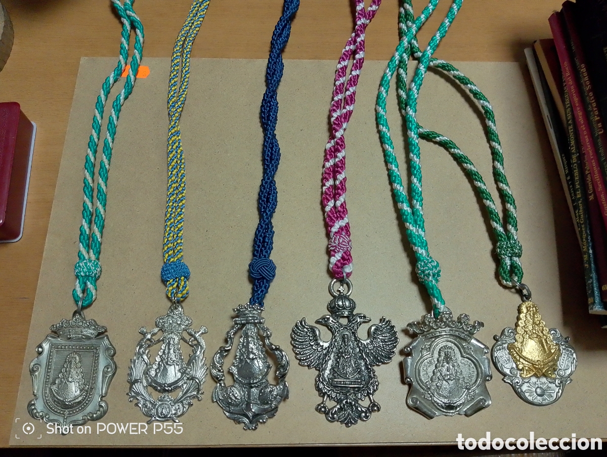 Antig&uuml;edades: Medallas originales de hermandades - Foto 1
