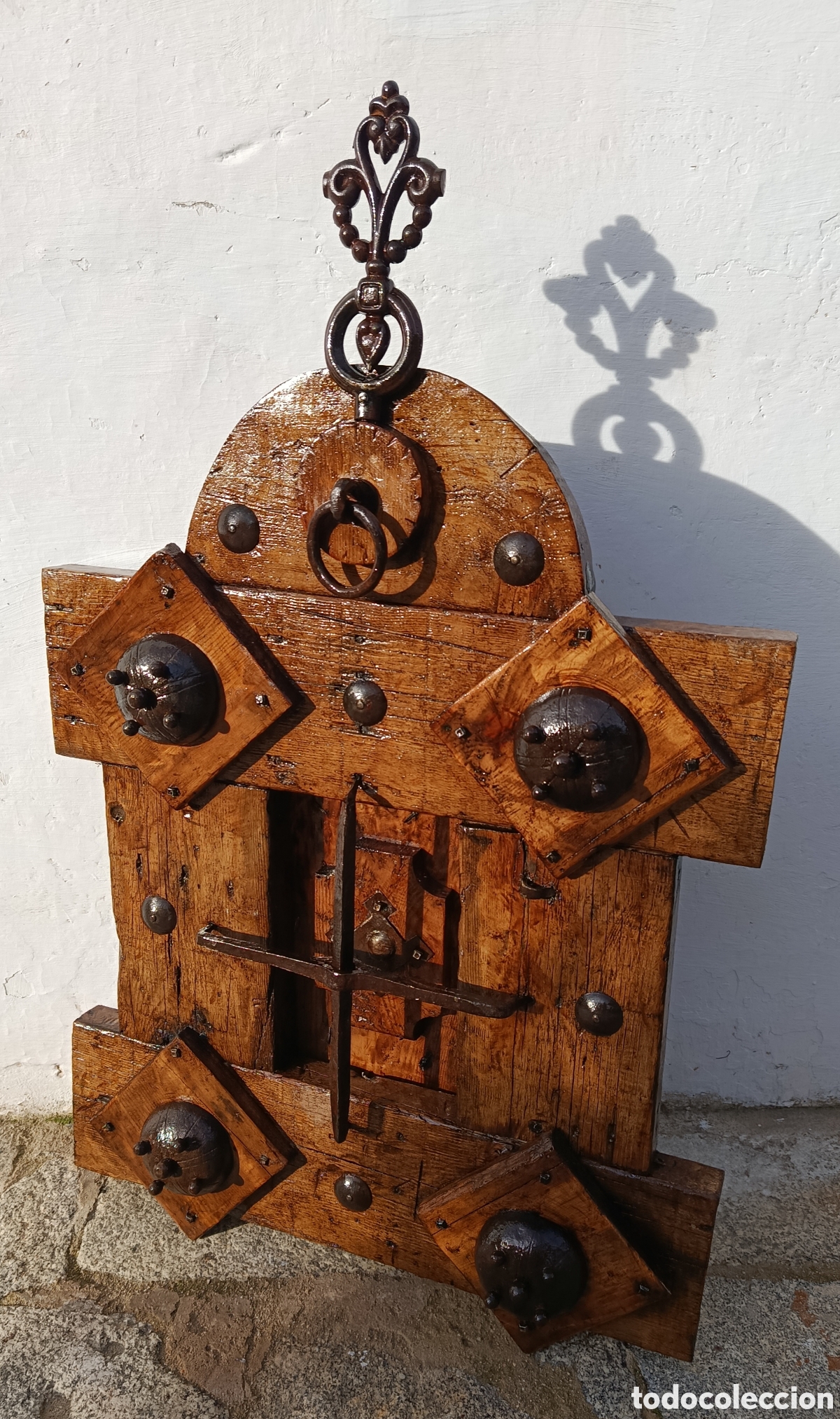 Antig&uuml;edades: Reja de madera y forja - Foto 3