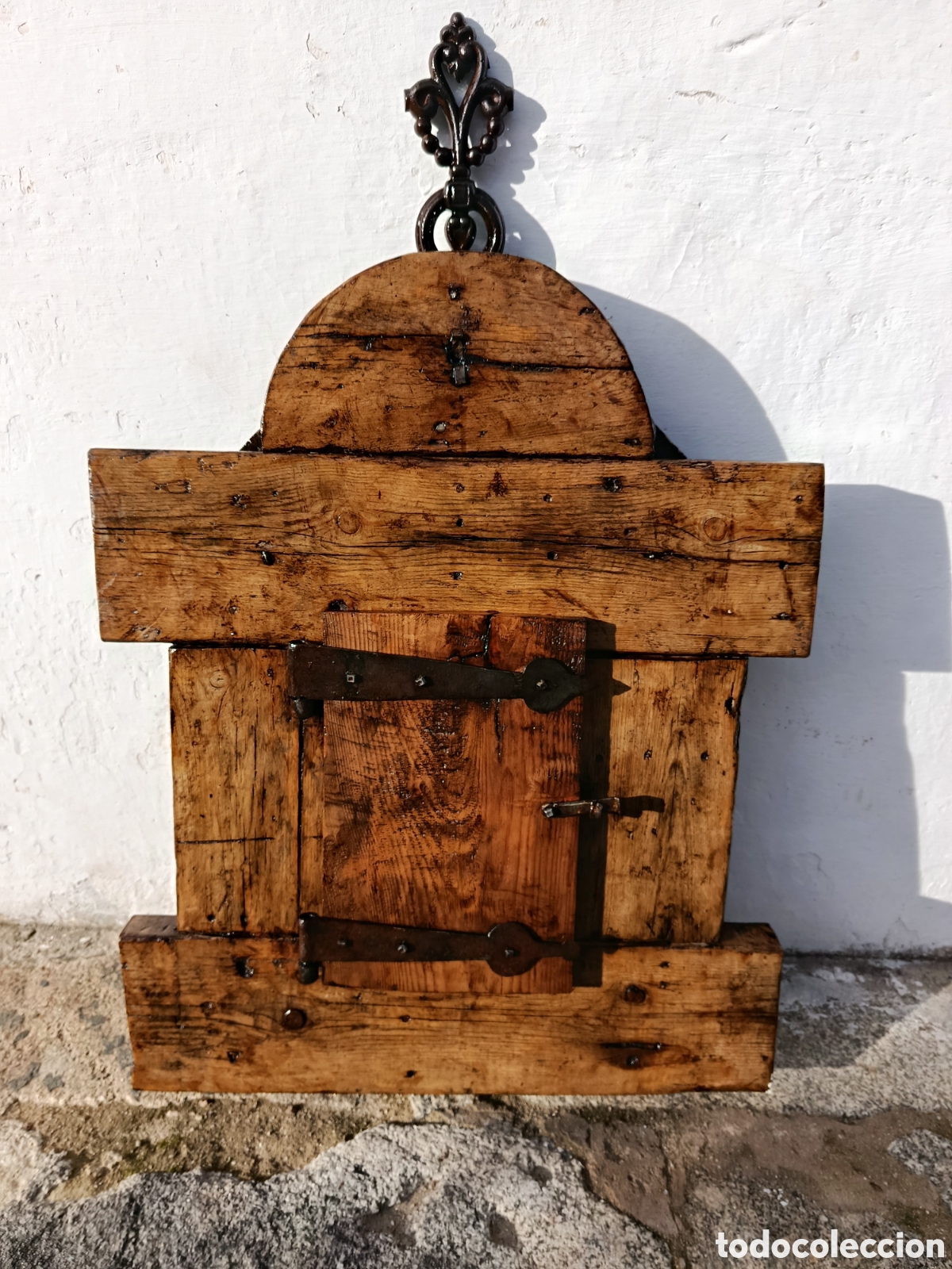 Antig&uuml;edades: Reja de madera y forja - Foto 4