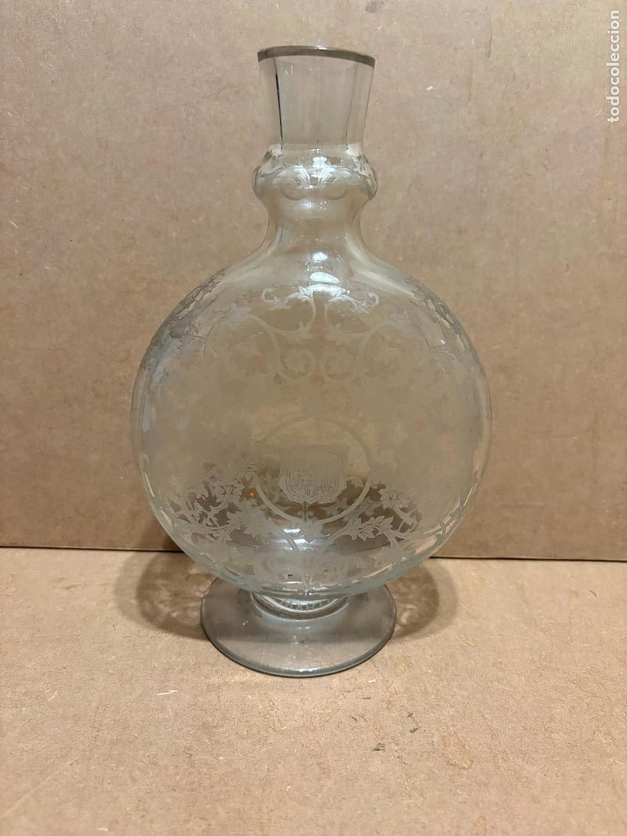 Antig&uuml;edades: Botella de cristal de Bacarrat - Foto 1