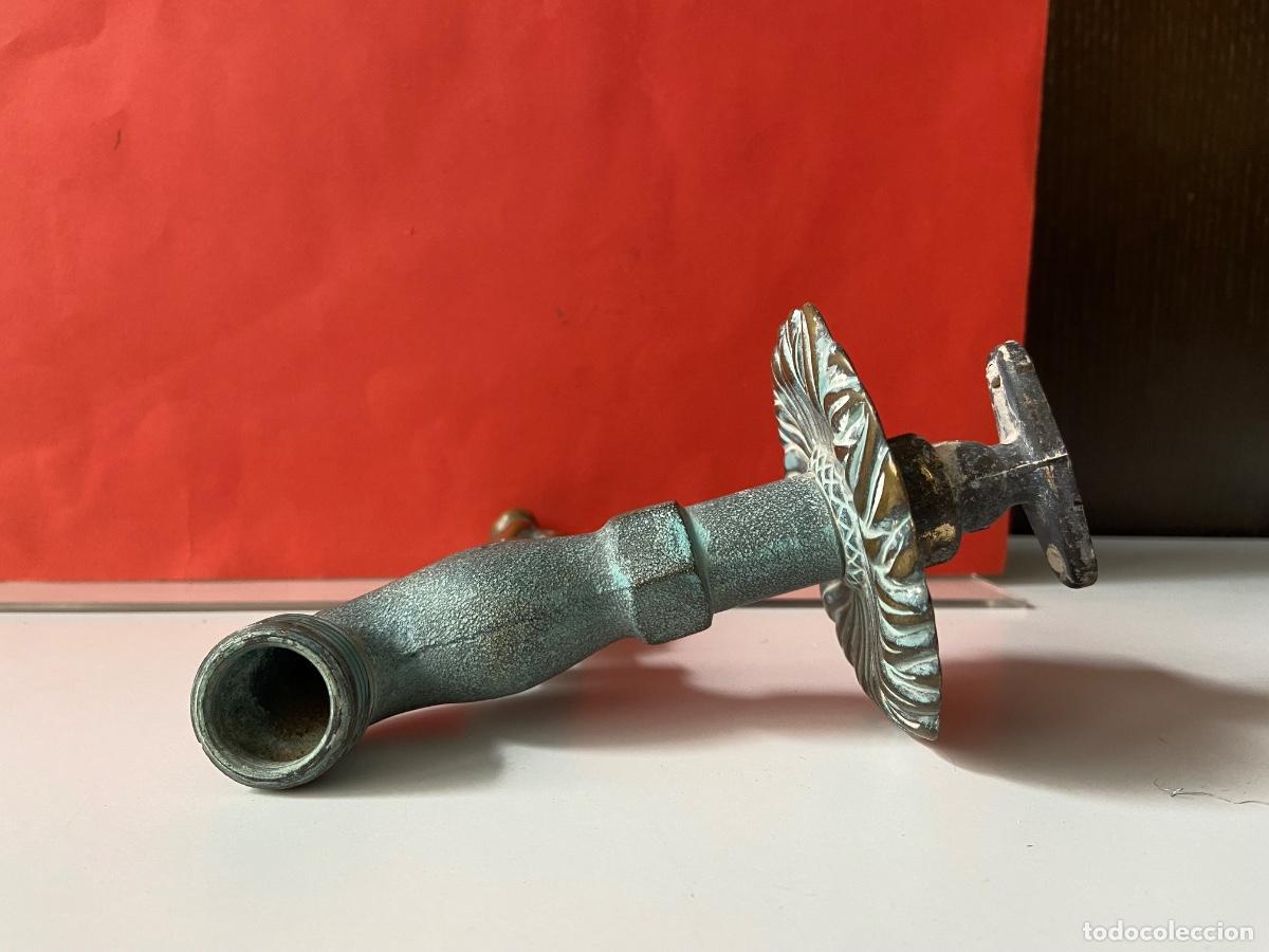 Antig&uuml;edades: 260-26. Grifo de bronce. Gato. Funciona.. - Foto 7
