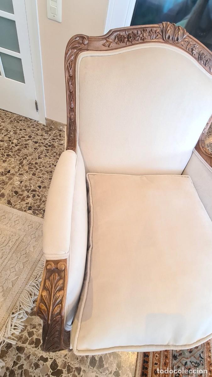 Antig&uuml;edades: Sof&aacute; y 2 Sillones Nogal Labrado - Foto 8