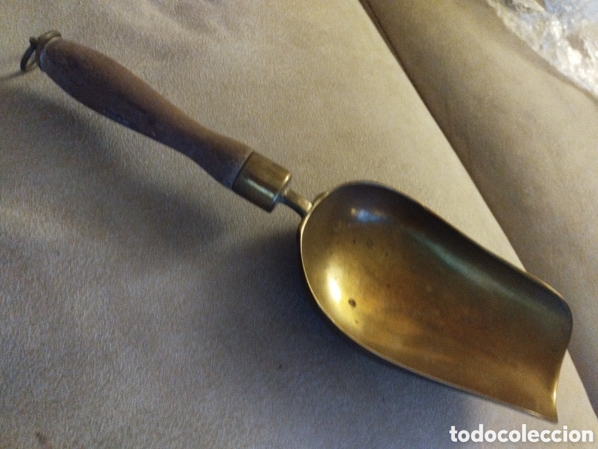 Antig&uuml;edades: *LIBRADOR DE LATON/BRONCE(RF:Cf-132/e)