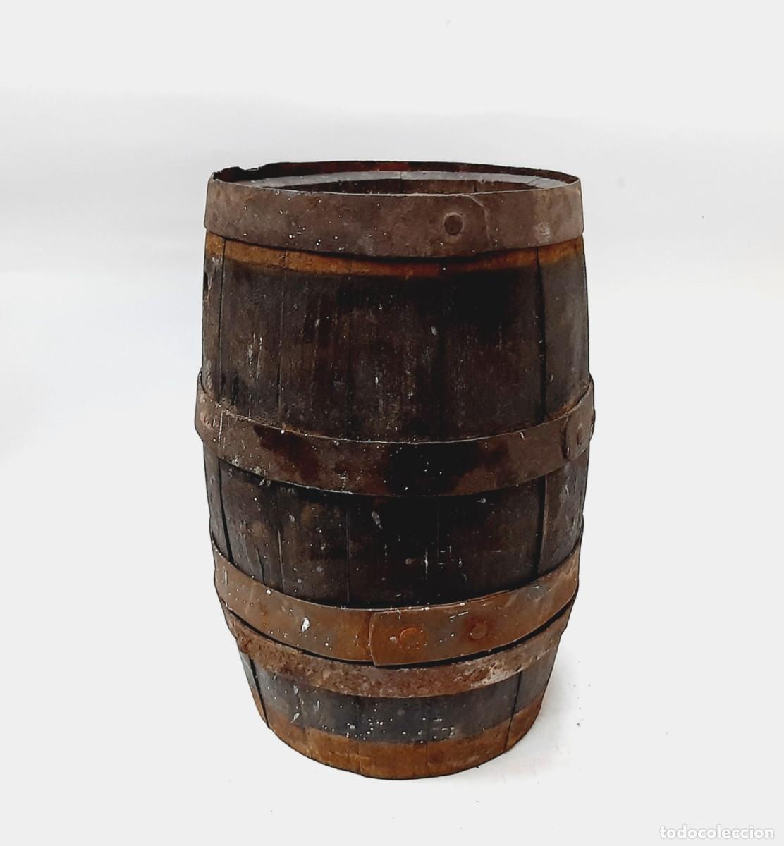 Antig&uuml;edades: Barril antiguo de madera (2.1) - Foto 1