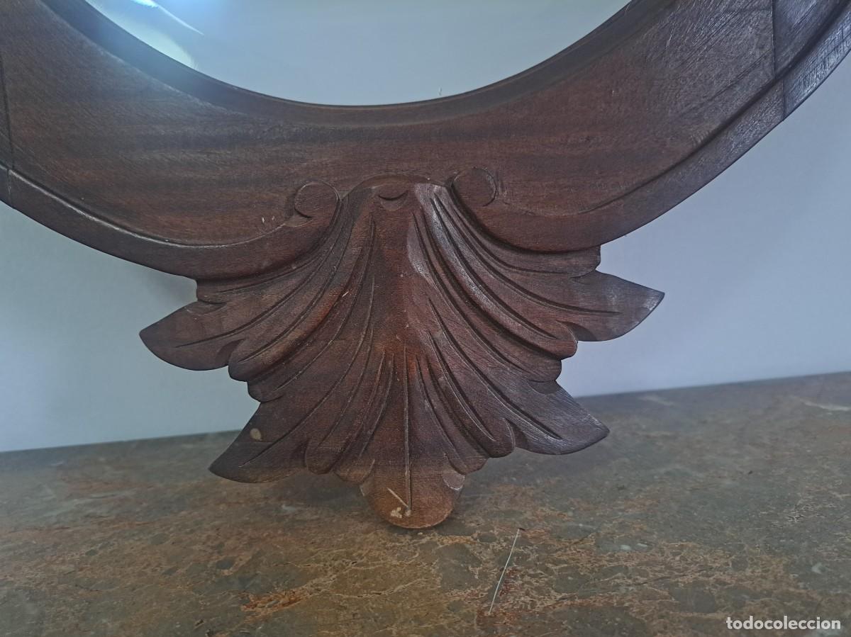 Antig&uuml;edades: Espejo antiguo de madera tallada - Foto 2