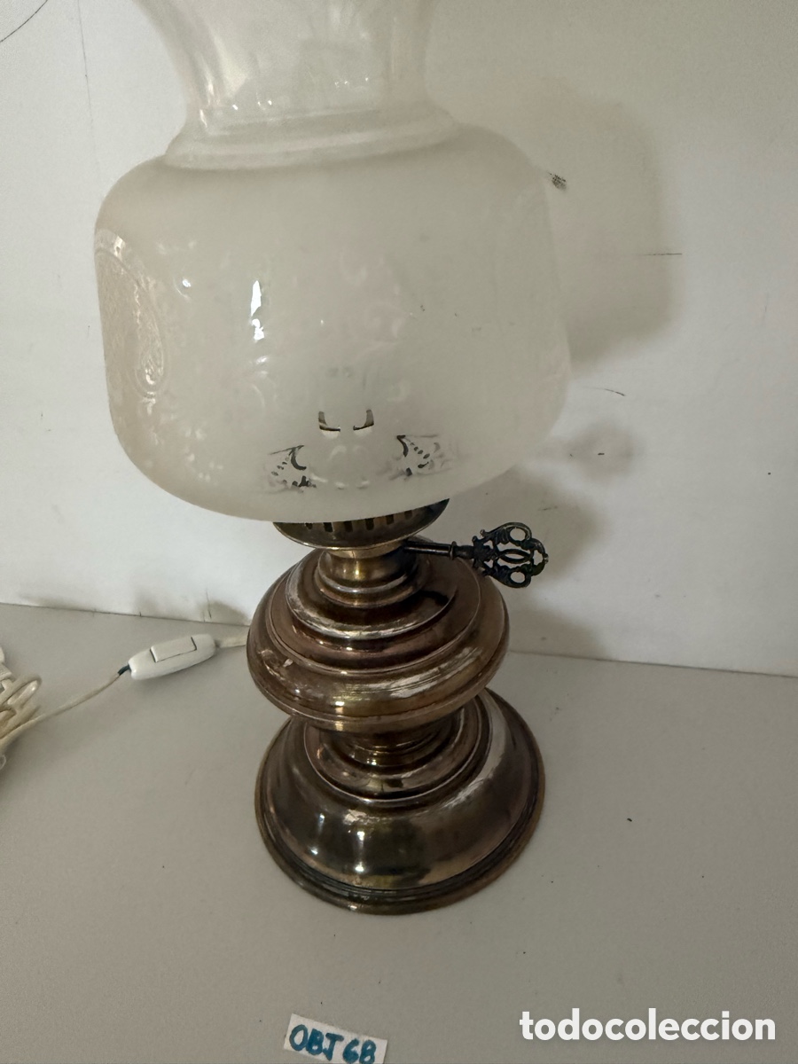 Antig&uuml;edades: L&aacute;mpara de mesa tipo quinqu&eacute; - Foto 2
