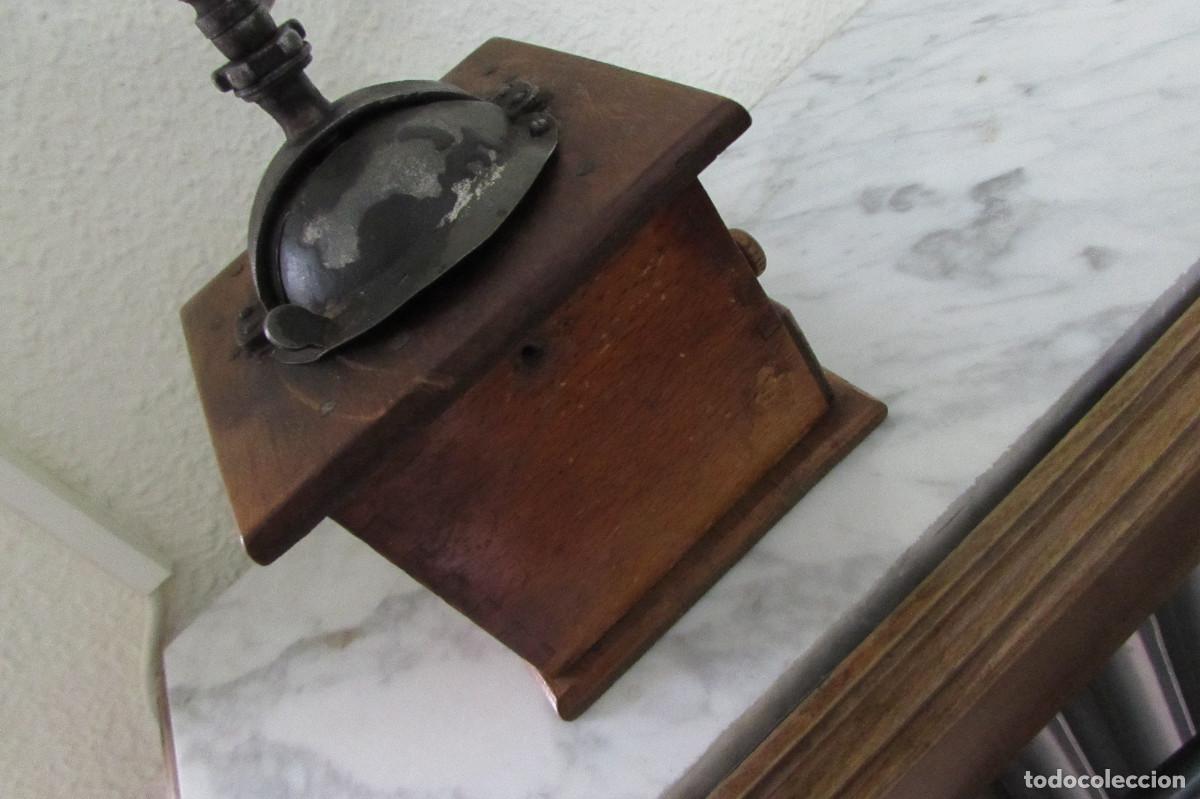 Antig&uuml;edades: Antiguo molinillo de caf&eacute; marca Mutzig-Framont - Foto 7