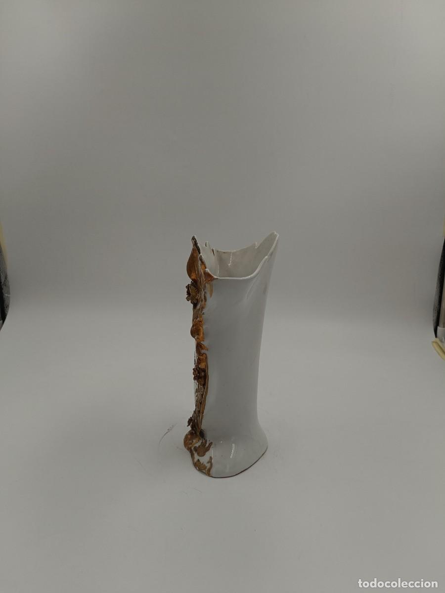 Antig&uuml;edades: JARR&Oacute;N DE ALTAR DE PORCELANA - Foto 2
