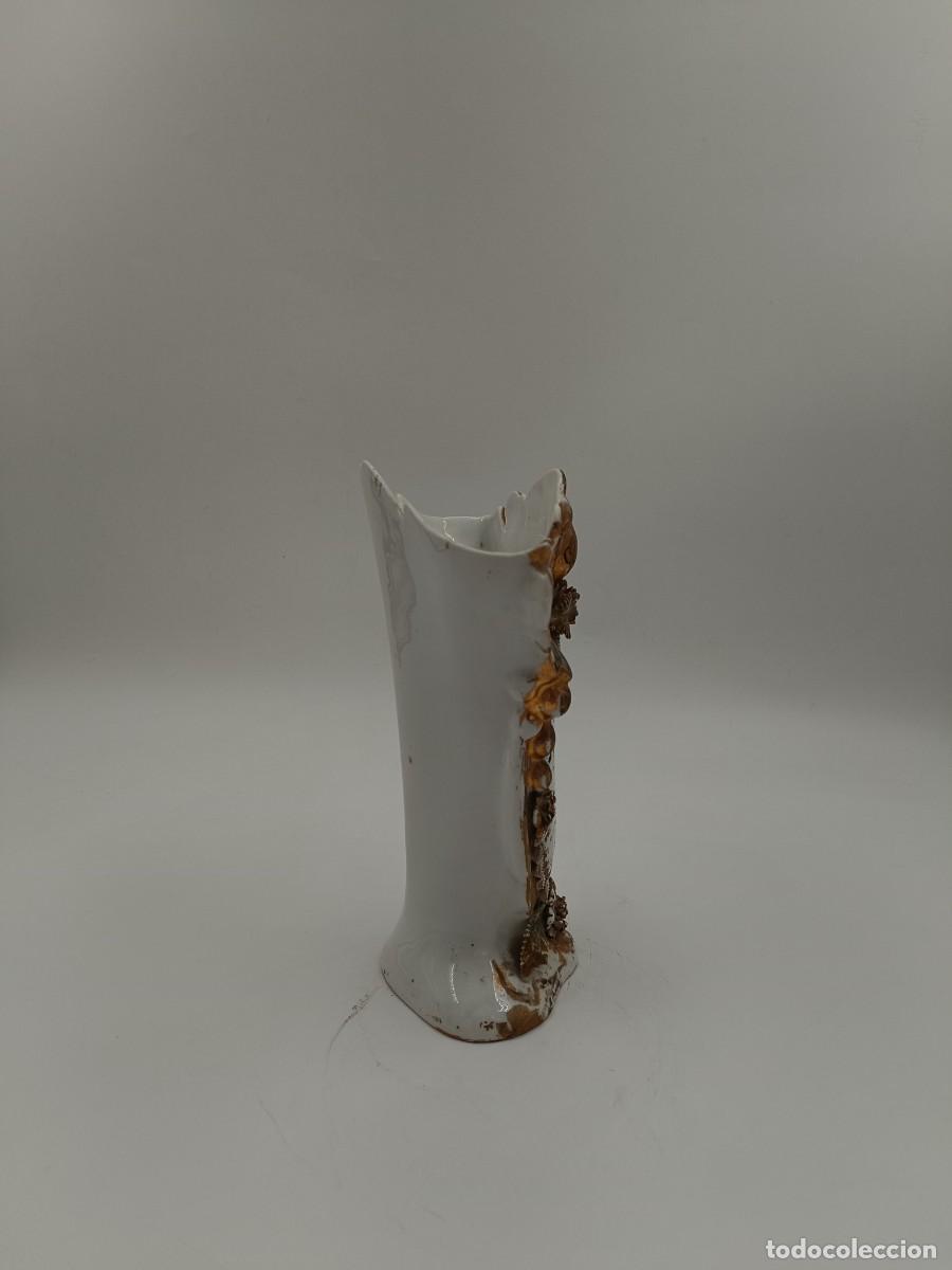 Antig&uuml;edades: JARR&Oacute;N DE ALTAR DE PORCELANA - Foto 3