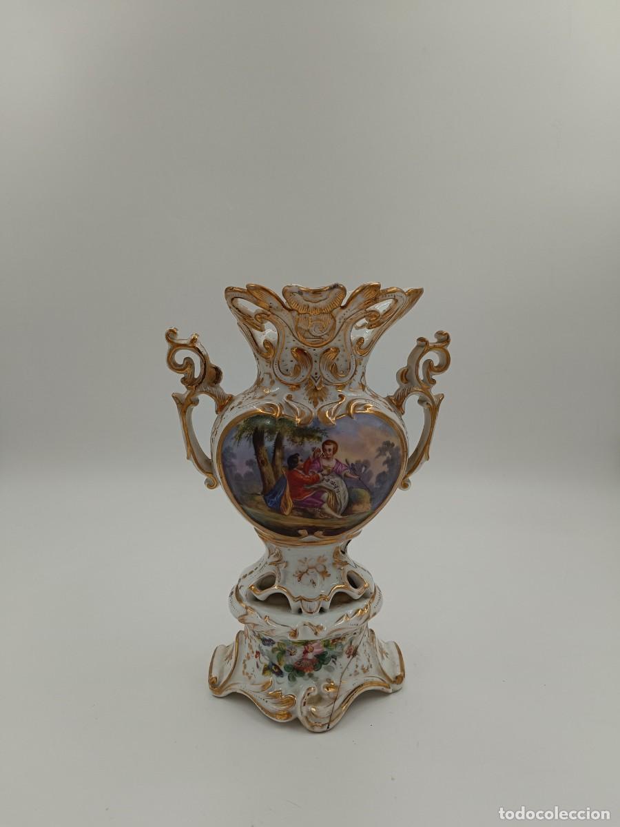 Antig&uuml;edades: JARR&Oacute;N DE ALTAR DE PORCELANA - Foto 3