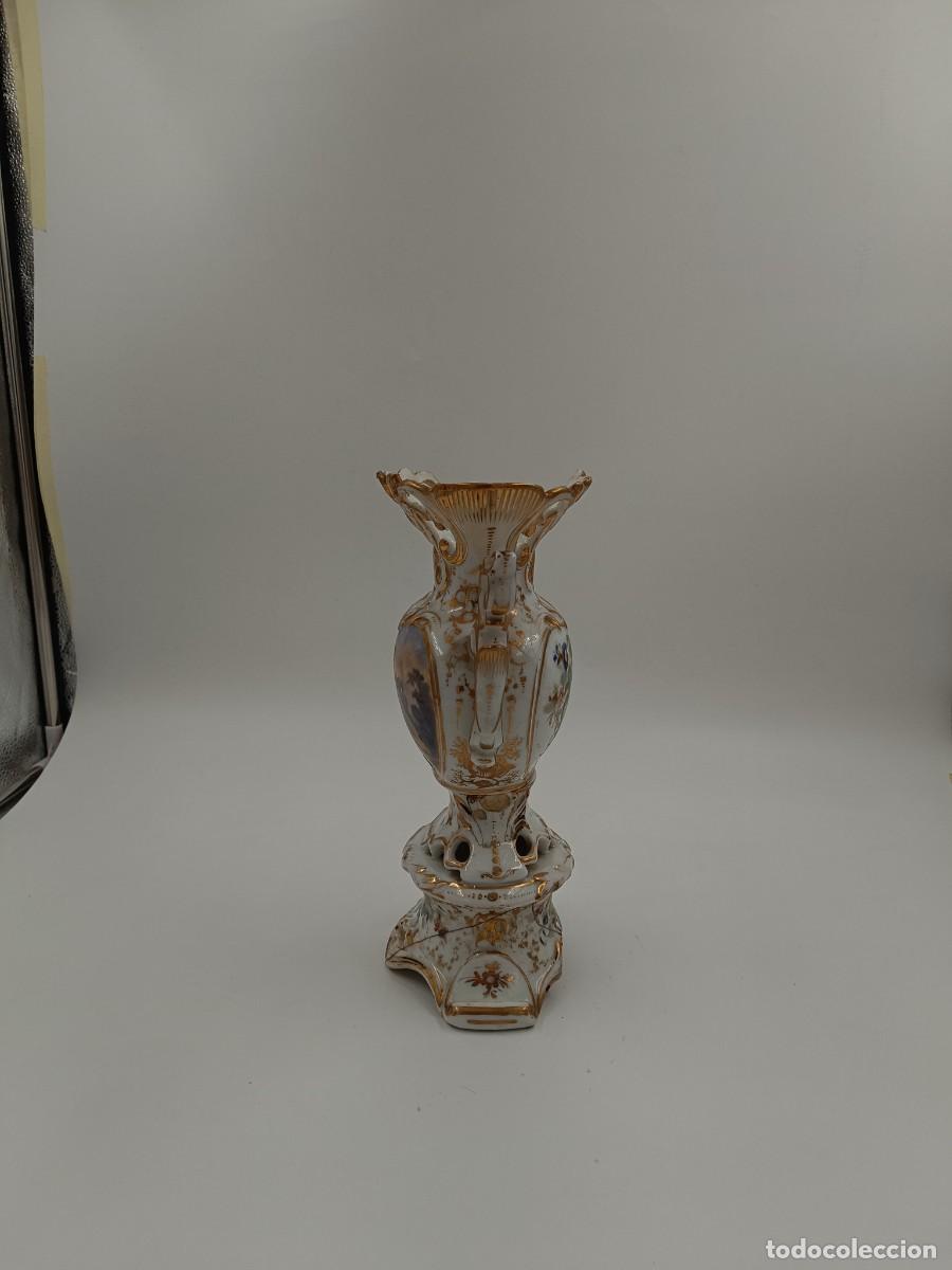 Antig&uuml;edades: JARR&Oacute;N DE ALTAR DE PORCELANA - Foto 4