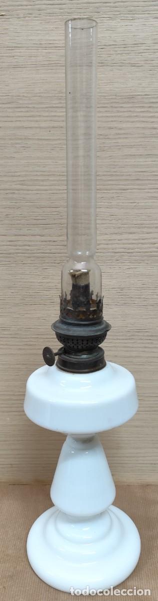 Antig&uuml;edades: Antiguo quinque de opalina, siglo XIX - Foto 2