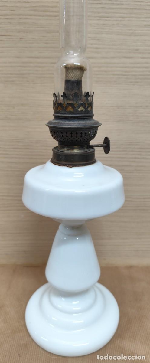 Antig&uuml;edades: Antiguo quinque de opalina, siglo XIX - Foto 8