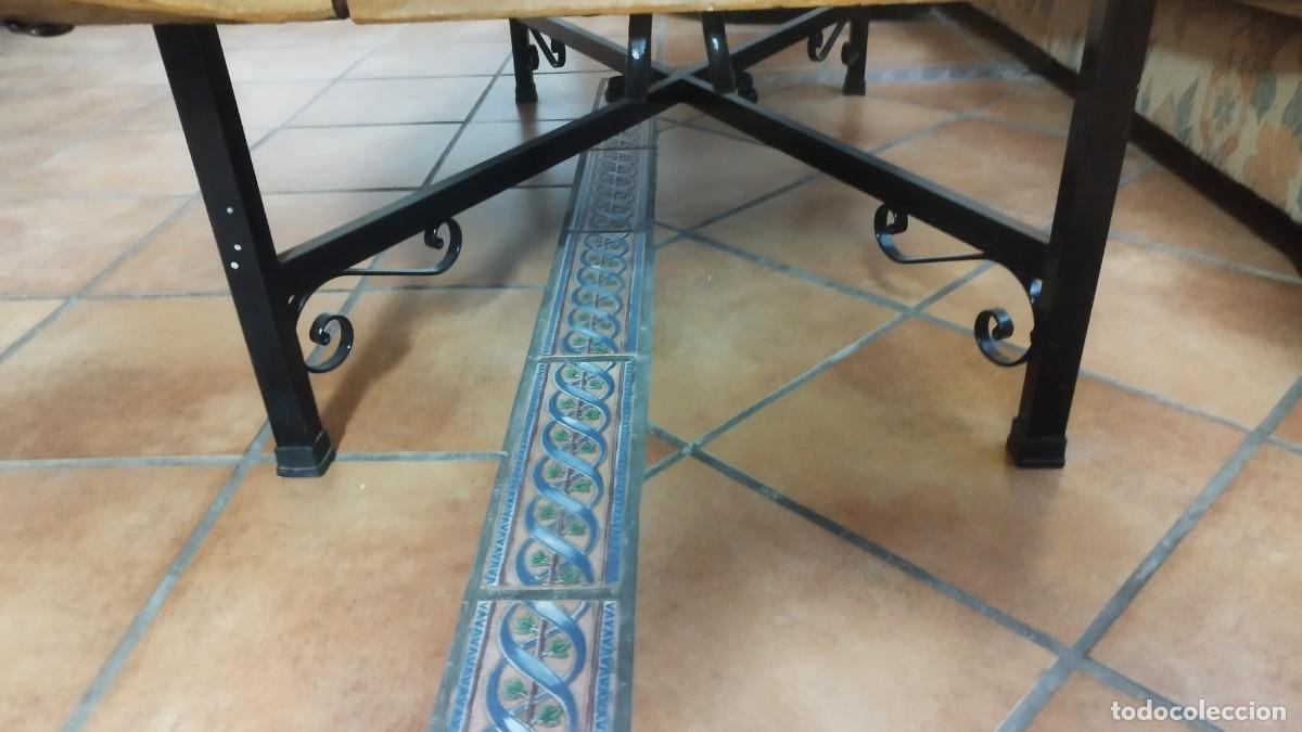 Antig&uuml;edades: Mesa con trilla y patas de forja - Foto 5