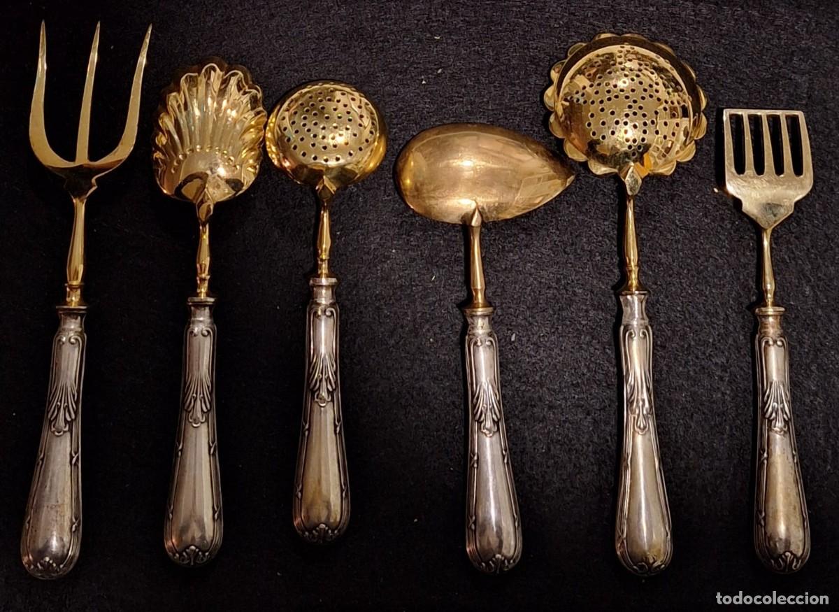 Antig&uuml;edades: Set de 6 cubiertos de postre con el mango de plata - Foto 6