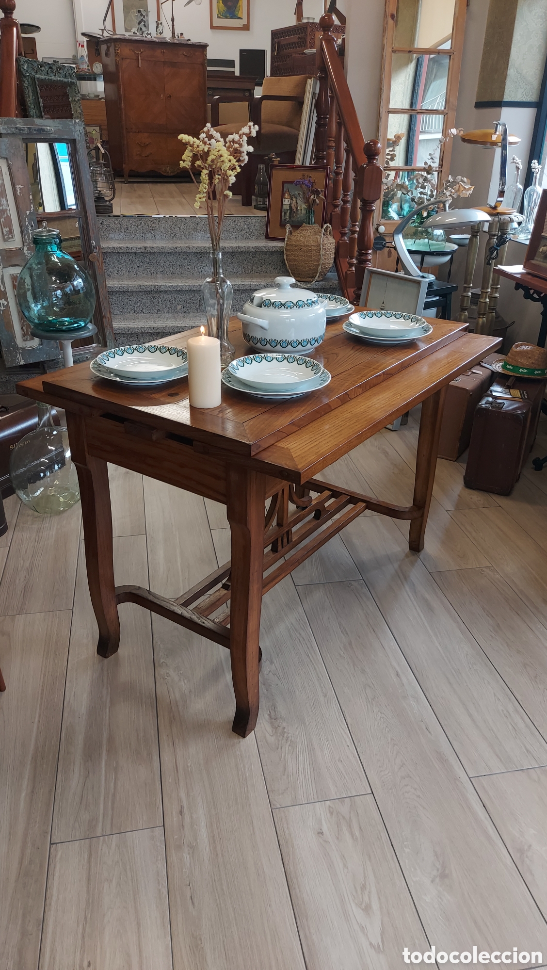Antig&uuml;edades: Mesa de madera de casta&ntilde;o circa 1940 - Foto 5