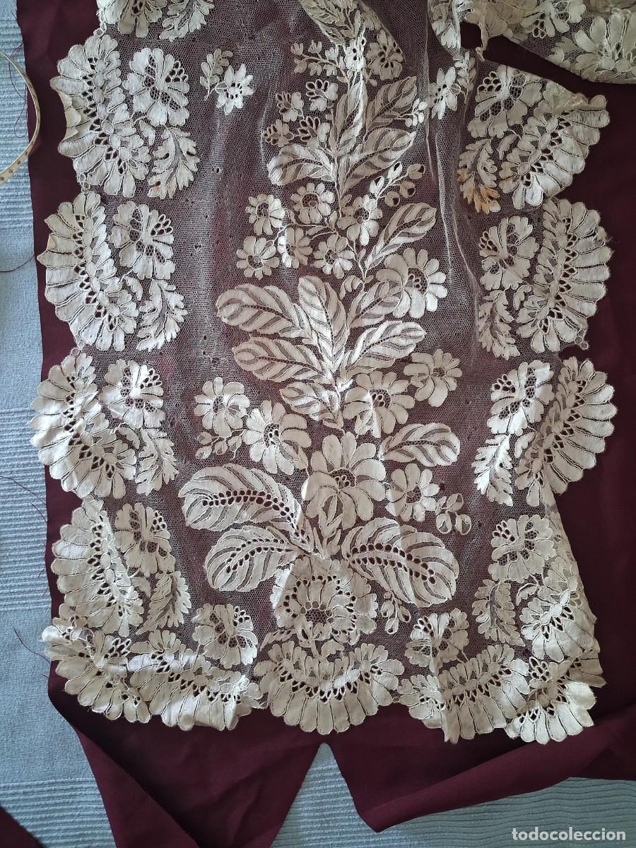 Antig&uuml;edades: Mantilla antigua encaje Ca&eacute;n - Foto 3