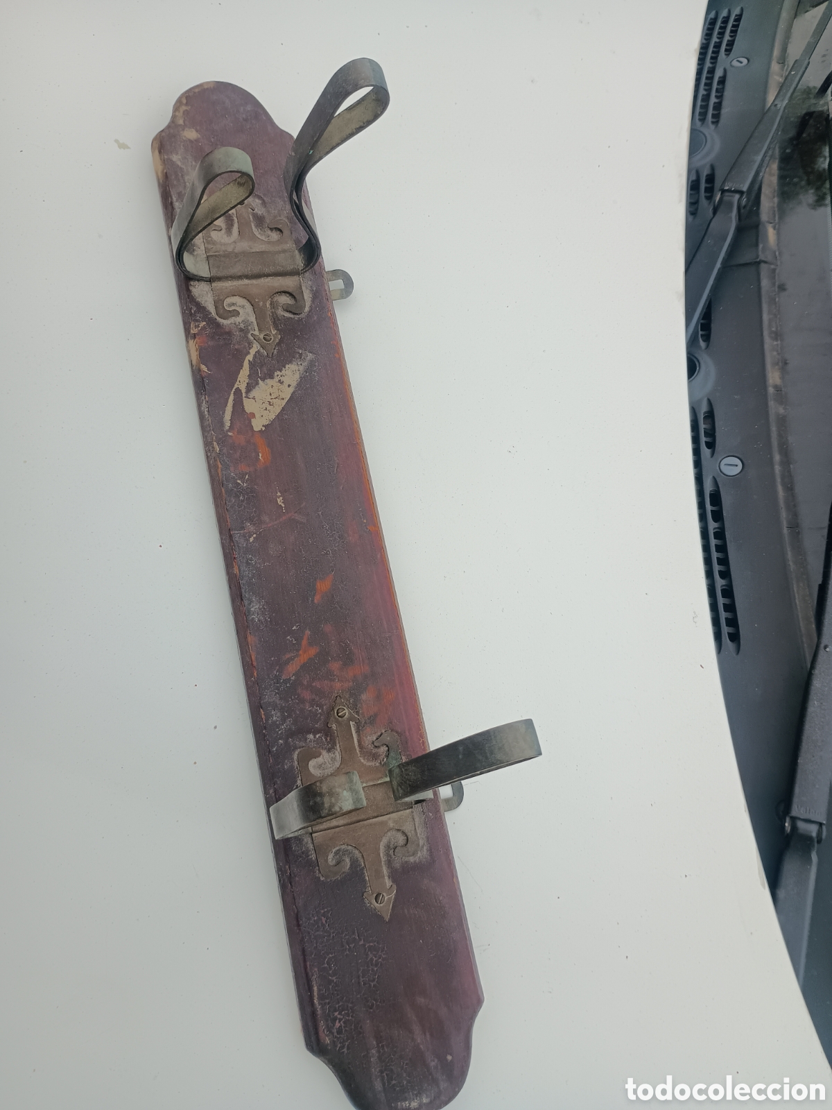 Antig&uuml;edades: Perchero madera metal