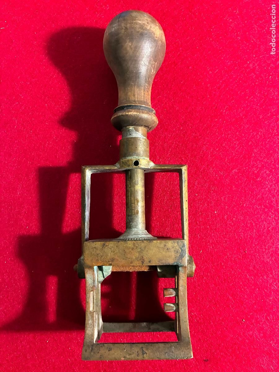 Antig&uuml;edades: Albacete tampon sello automatico bronce y madera negocio Federico Gonz&aacute;lez y cia Minaya mide 17 cm