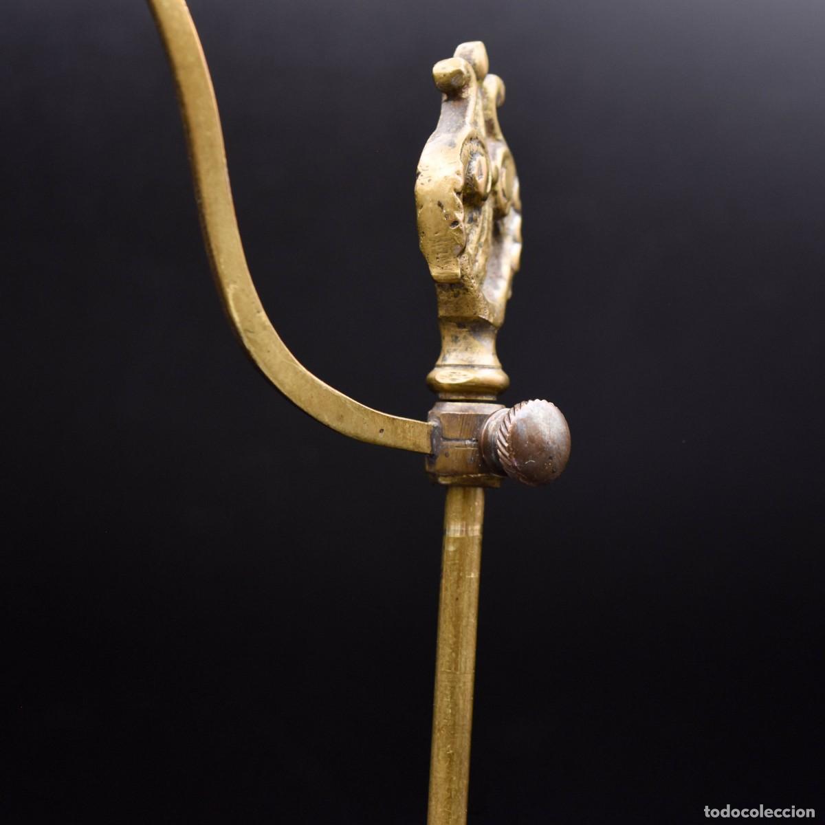 Antig&uuml;edades: L&aacute;mpara aladina realizada de bronce - Foto 6