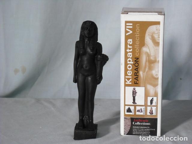 Antig&uuml;edades: KLEOPATRA VII FIGURA - Foto 2