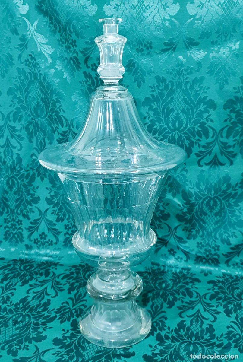 Antig&uuml;edades: Frasco monumental de cristal Baccarat. - Foto 1