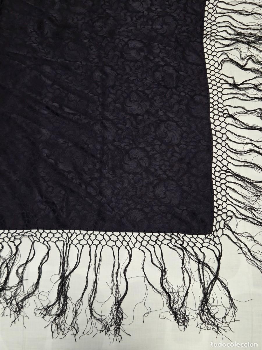 Antig&uuml;edades: Mantilla negra cuadrada - Foto 3