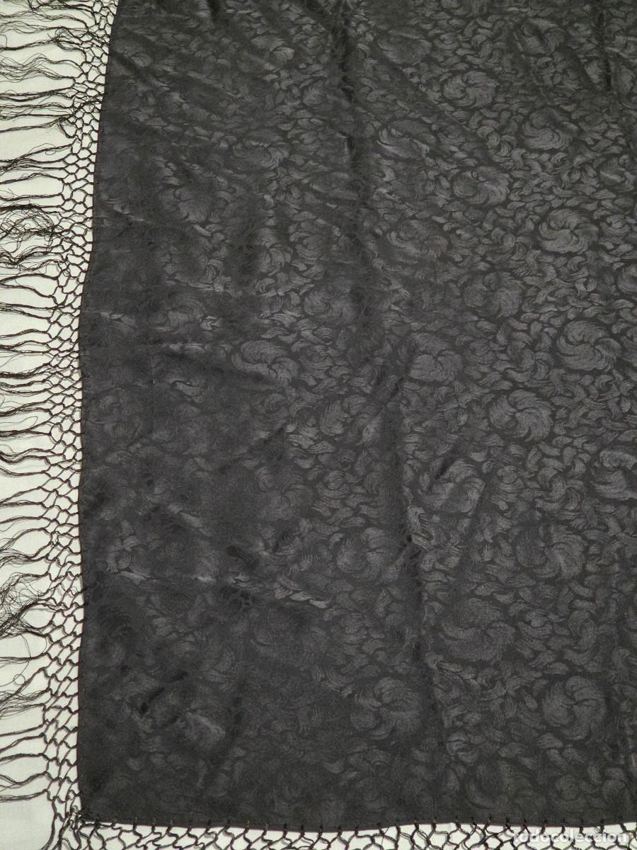 Antig&uuml;edades: Mantilla negra cuadrada - Foto 6